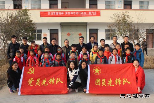 中建市政邳州271项目党支部、团支部积极开展学雷锋志愿服务活动