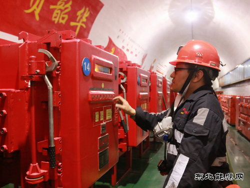张家峁矿业公司机电工区：自主化管理激发班组新动能