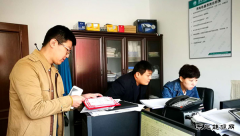 兴凯湖电业局：省电力公司客服部到青山供电对行业服务明星进行测
