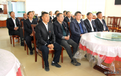 兴凯湖电业局：组织收看新一届中共中央政治局常委与中外记者见面