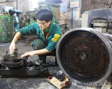 月亮田矿生产公司设备清洗、保安全