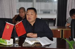 黔西县县委常委、常务副县长管庆良到高山煤矿调研指导