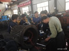 高山煤矿：对新分配机电专业大学生进行集中培训