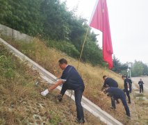山东亿兆体育重装集团乾元公司 义务劳动做表率 党员先锋展风采
