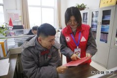 潞安焦化：“移动课堂”精彩多 “红马甲”送全会精神进车间