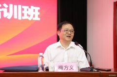 倾力打造“重使命、有情怀”的通讯员队伍