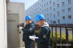 乌兰浩特市供电公司：“双节”如约至 保电进行时