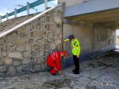 富蕴执法大队联合多部门对公路桥梁、隧道、涵洞开展全面“体检”