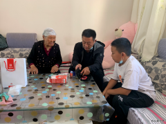 阿勒泰执法支队富蕴执法大队： 圆梦“微心愿”有事“我帮你”