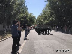 哈巴河执法大队：欢送退役老兵光荣返乡 珍重，老兵！