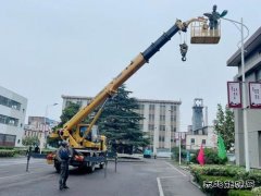 双龙公司：机电科及时更换工广照明