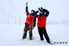 兴凯湖供电公司：无惧风雪开展“特巡” 可靠供电保民生