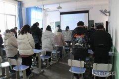 蒲白矿业技工学？构夜廊罩魈饨逃疃