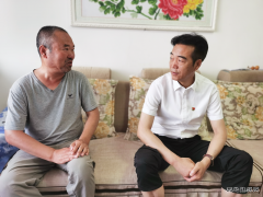 白水马南联合党委：“七一”慰问困难党员 组织关怀暖人心