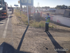 富蕴执法大队：及时制止公路用地涉路施工违法行为