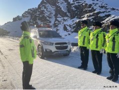 富蕴执法大队：开展交通执法全过程演练 全面提升队伍执法能力