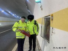 布尔津执法大队切实做好预防雪崩、洪水灾害各项工作
