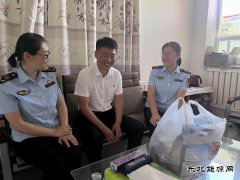 哈巴河执法大队：情系驻村干部 双节慰问暖人心