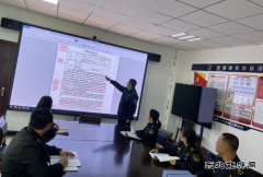 福海执法大队开展案卷评查工作助推执法文书制作水平提升