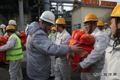 山西潞安焦化有限责任公司：春节慰问送温情 浓浓关怀暖人心