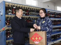 淮北双龙公司：情暖“三八”节  让安全相伴 幸福同行