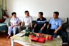 黑龙江水电总厂：“七一”走访慰问离退休老党员