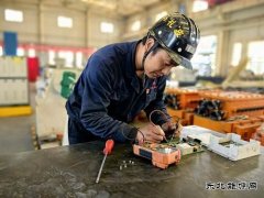 陕西中能煤田有限公司：瞧，这小伙儿真帅