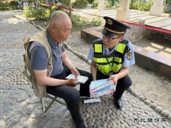 布尔津执法大队扎实开展“安全生产月”宣传教育活动
